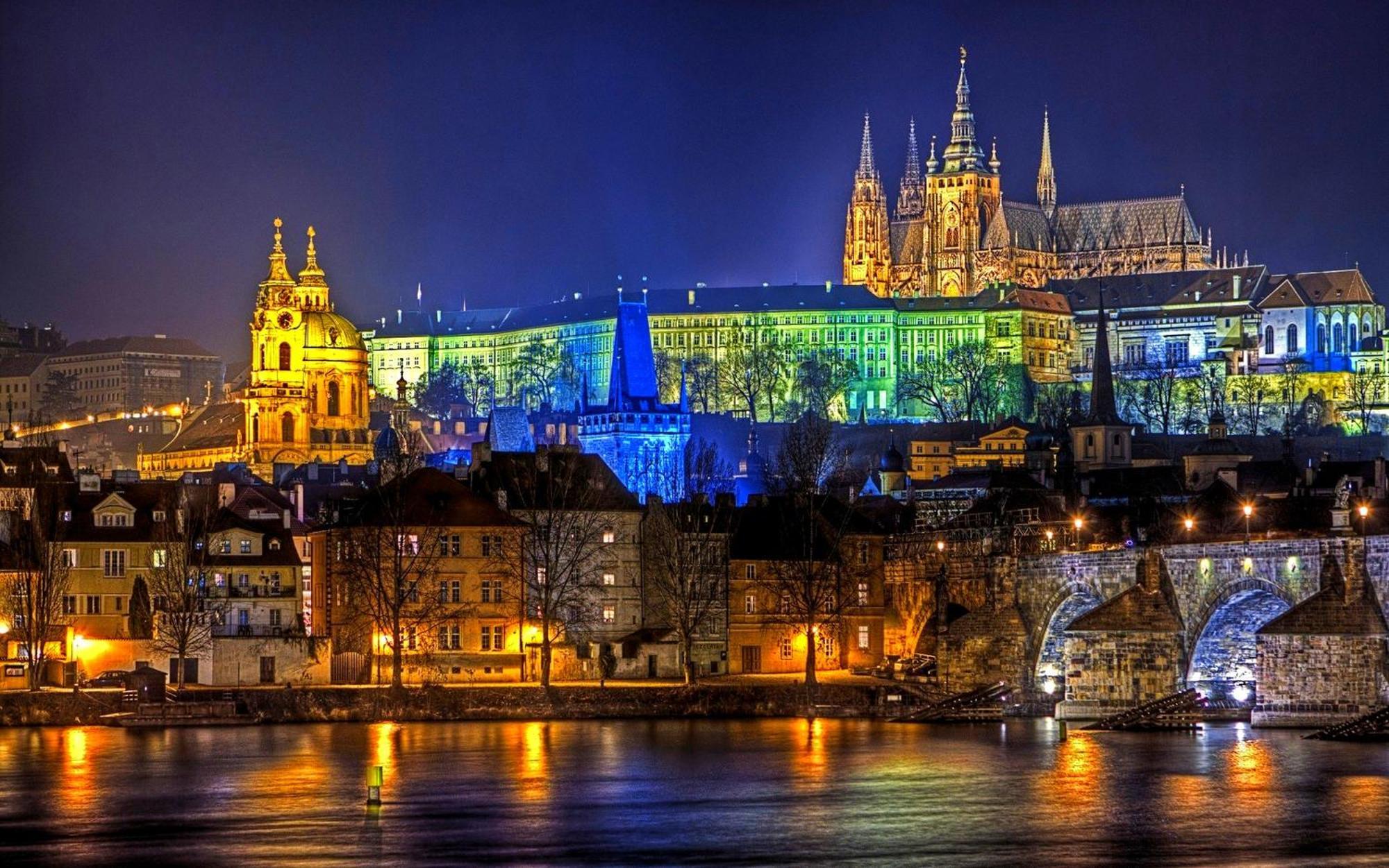 Grand Deluxe Suite Prag Exterior foto
